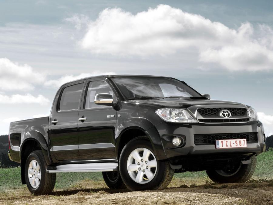  Toyota Hilux Double Cab 2008 года  (фото 15 из 30)